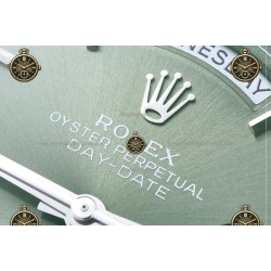 Day-Date 40MM 904L Wtd SS/FLT/PRES Green/Roman/Stk RGF VR3255