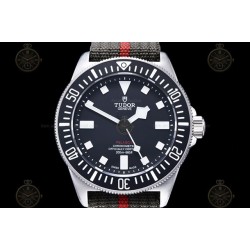 Tudor Pelagos FXD 25717N TI/NY Black/Dot M+F 8N24