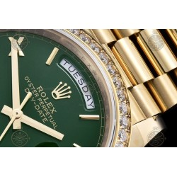 Day-Date 40mm 904L YG/Dia/Pres Green/Rmn/Stk GMF A2836