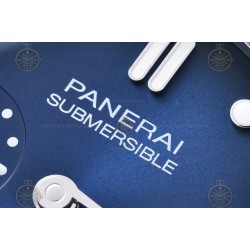 PAM01565 Submersible Luna Rossa SS/NY Blue/Dot VSF P900