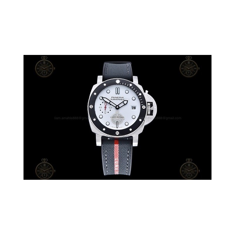 PAM01579 Submersible Luna Rossa SS/NY White/Dot VSF P900