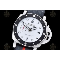 PAM01579 Submersible Luna Rossa SS/NY White/Dot VSF P900